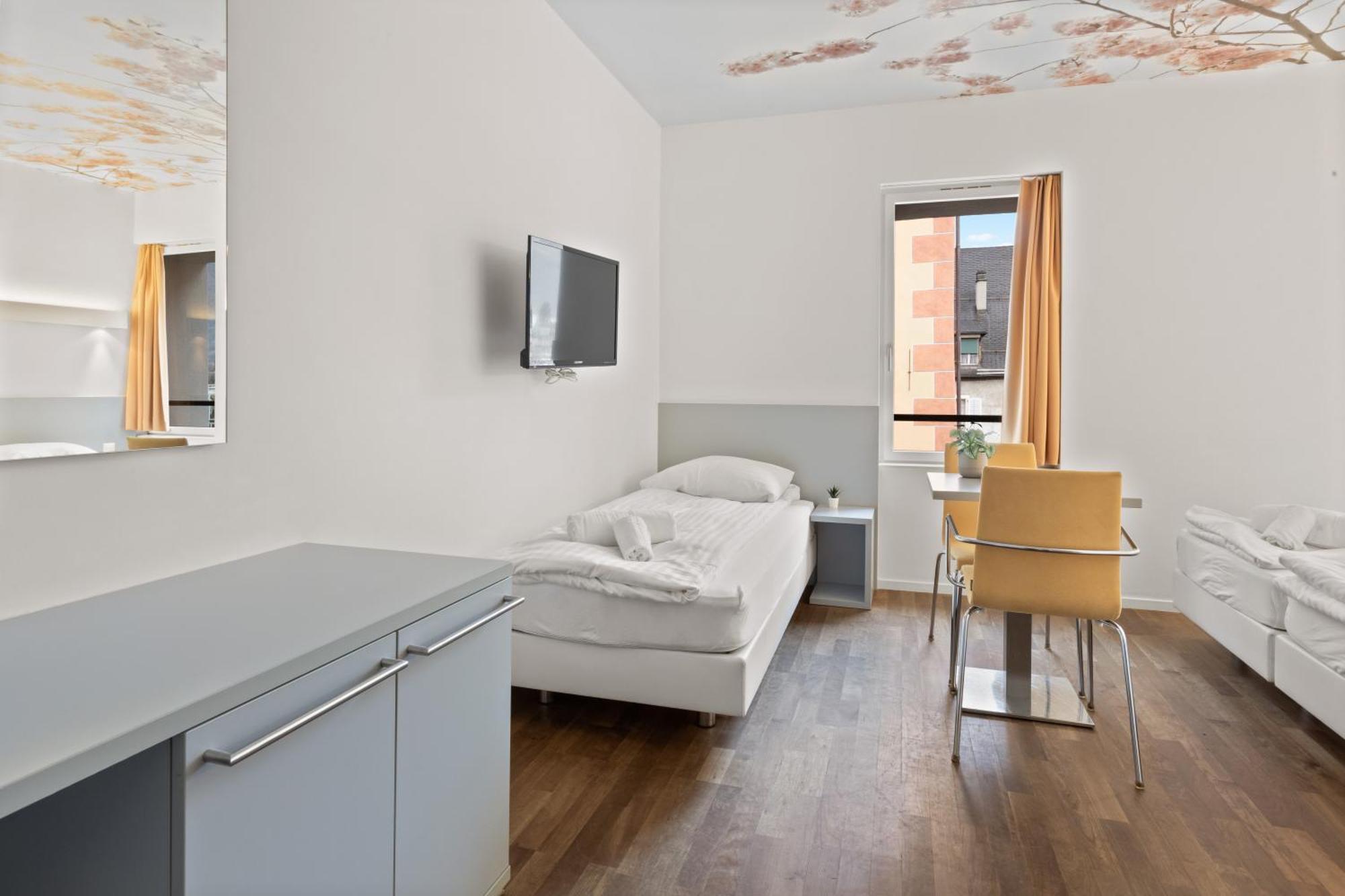 Hotel De La Poste Sierre ภายนอก รูปภาพ