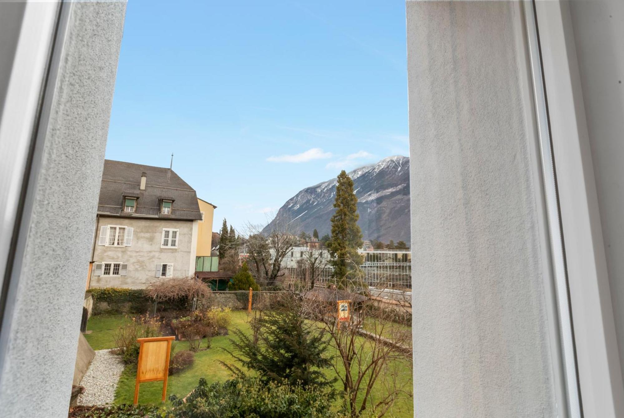 Hotel De La Poste Sierre ภายนอก รูปภาพ
