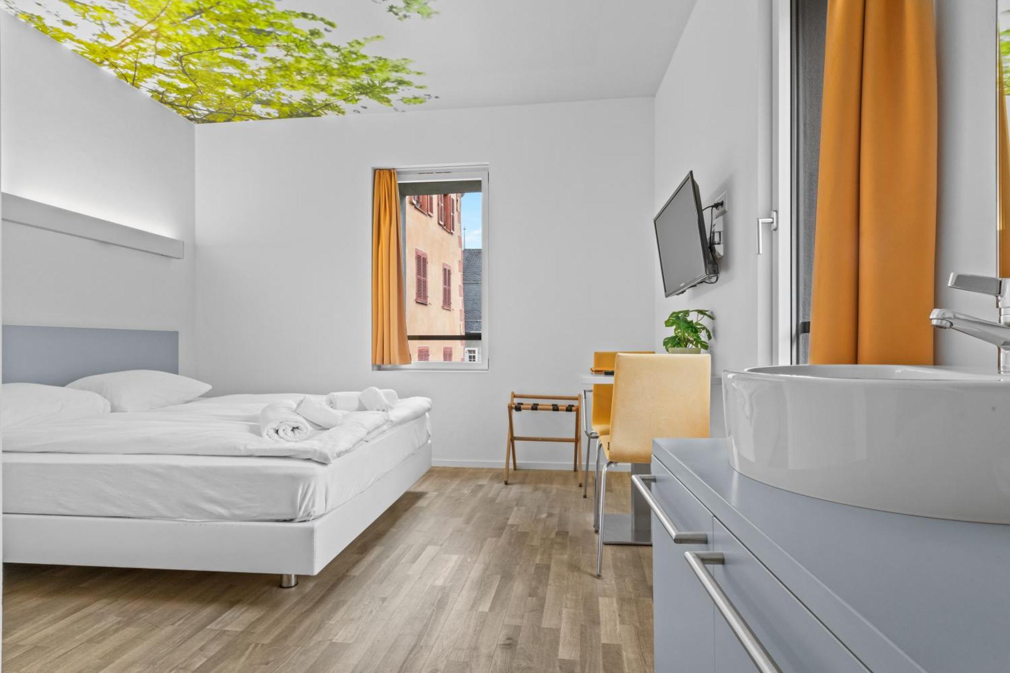 Hotel De La Poste Sierre ภายนอก รูปภาพ
